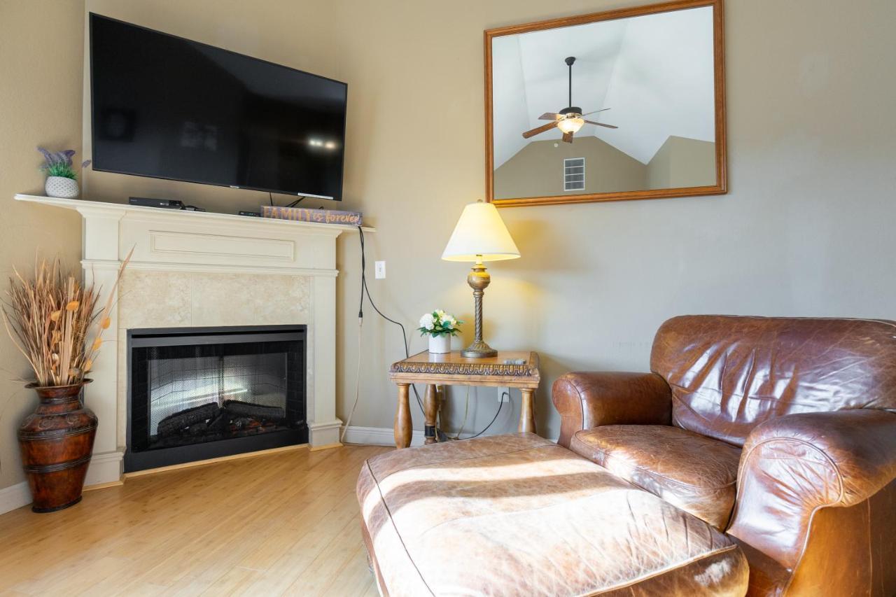 4Br Walk-In - Foosball Table - Hot Tub - Fire Pit - Free Tickets Included - Dv166 Μπράνσον Εξωτερικό φωτογραφία